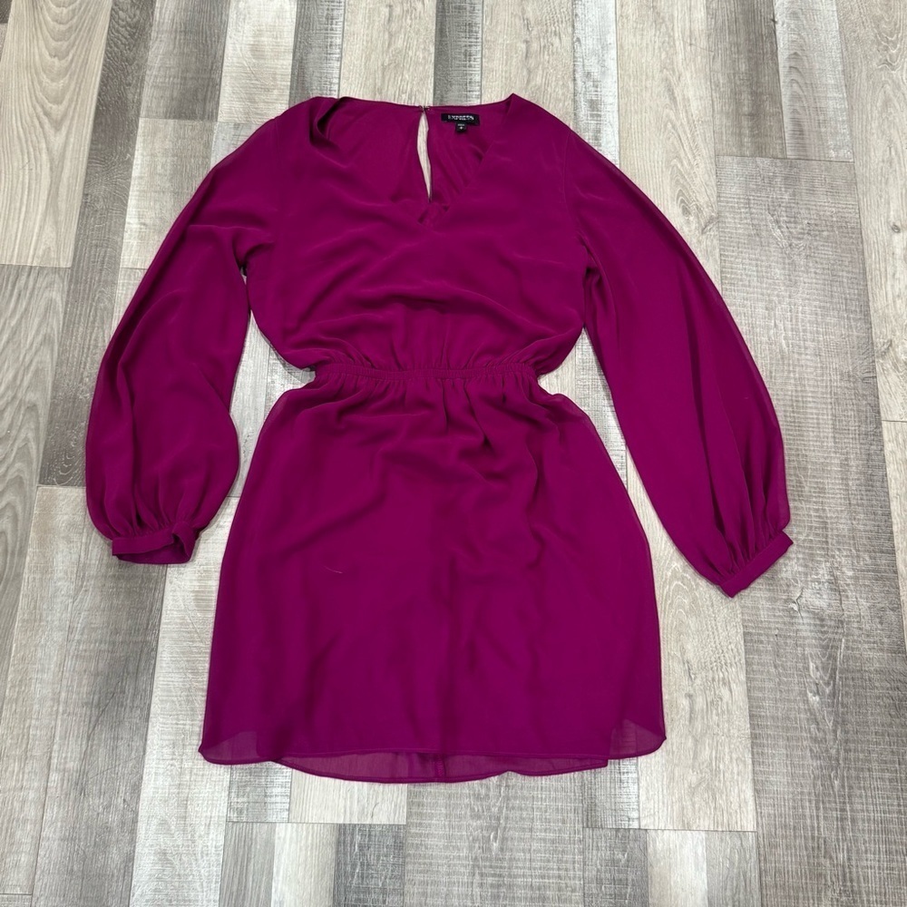 Express magenta tie waist long sleeve blouson dress ❤️ - Picture 4 of 8
